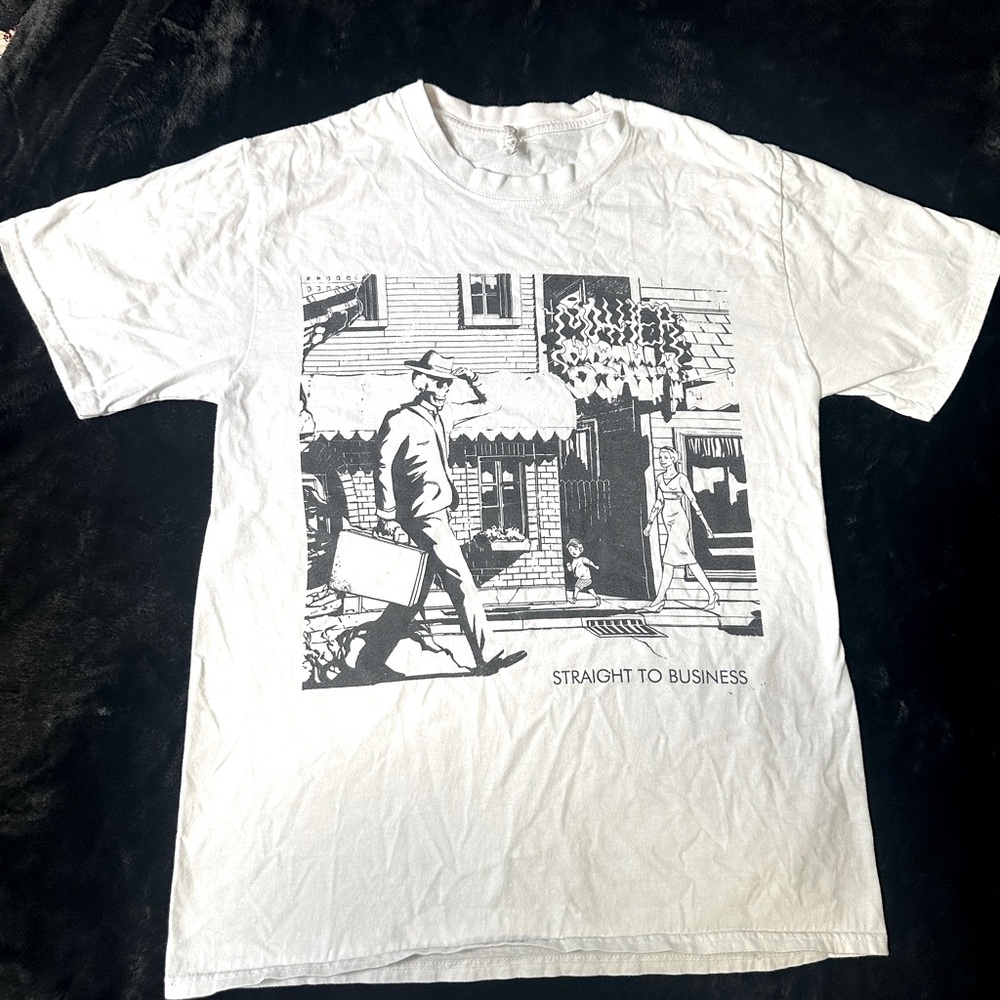 Men’s band tee